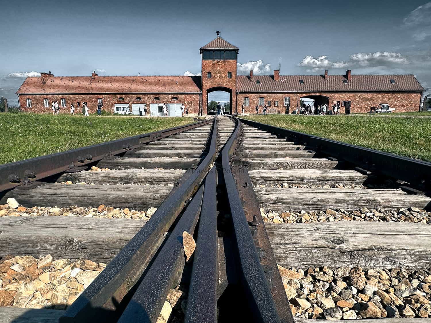 15 Best Krakow to Auschwitz Tours [Best Day Tours 2024]